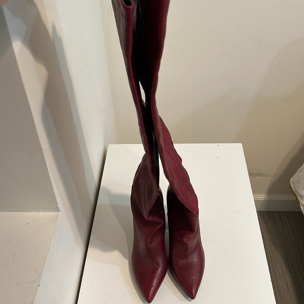 Zara Red Heeled Boots - Picture 5 of 8